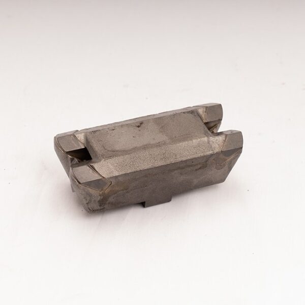 BRADCO MAGNUM TOOTH     1.42KG