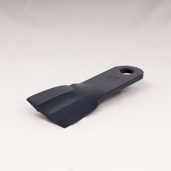 BLADE SLASHER HOWARD TWISTED 5 FOOT DECK  2.14KG