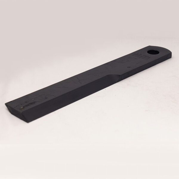BLADE SLASHER SUPERIOR & PAGE FLAT LH     3.84KG