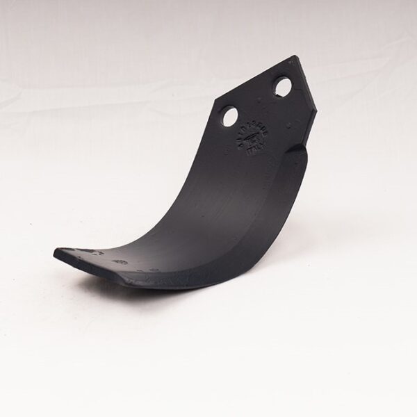 HOE BLADE HOWARD - SAME AS RH-08110 WITH HARD FACING  1.42KG