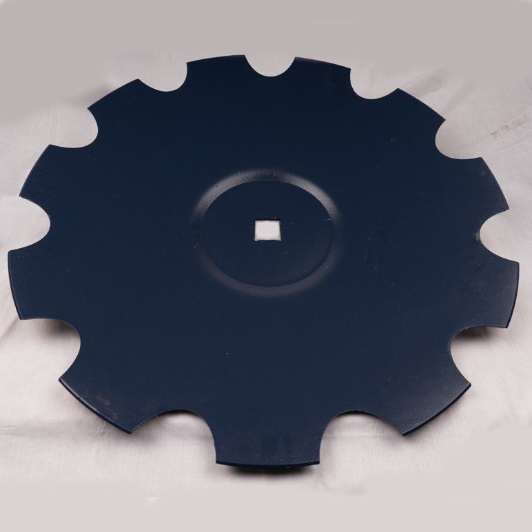 DISC SCALLOP 28"x 8mm, 40mm SQUARE CENTRE HOLE 25KG